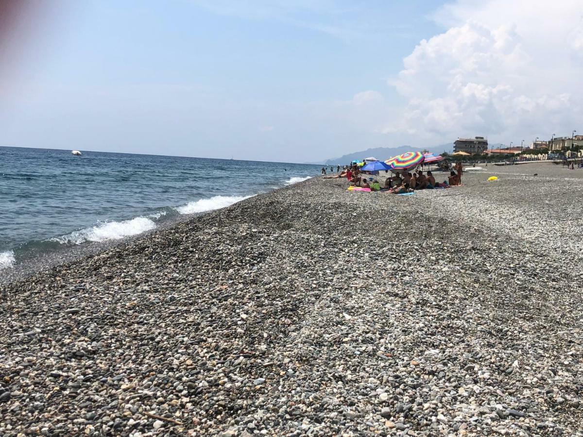 Recanati Beach House Giardini Naxos Exteriér fotografie